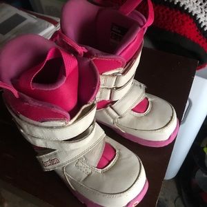Girls size 2 snowboard boots